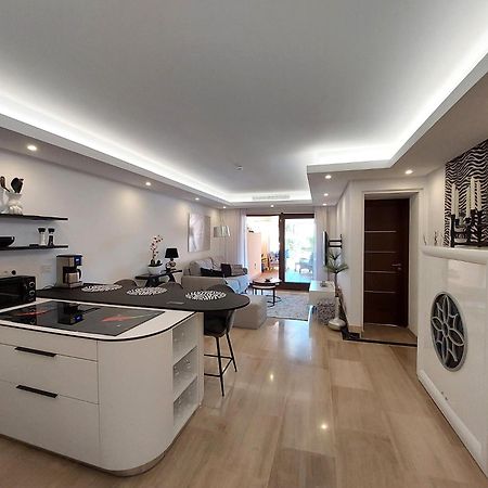 Bahia Boutique Apartments Estepona Bagian luar foto