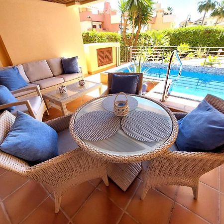 Bahia Boutique Apartments Estepona Bagian luar foto