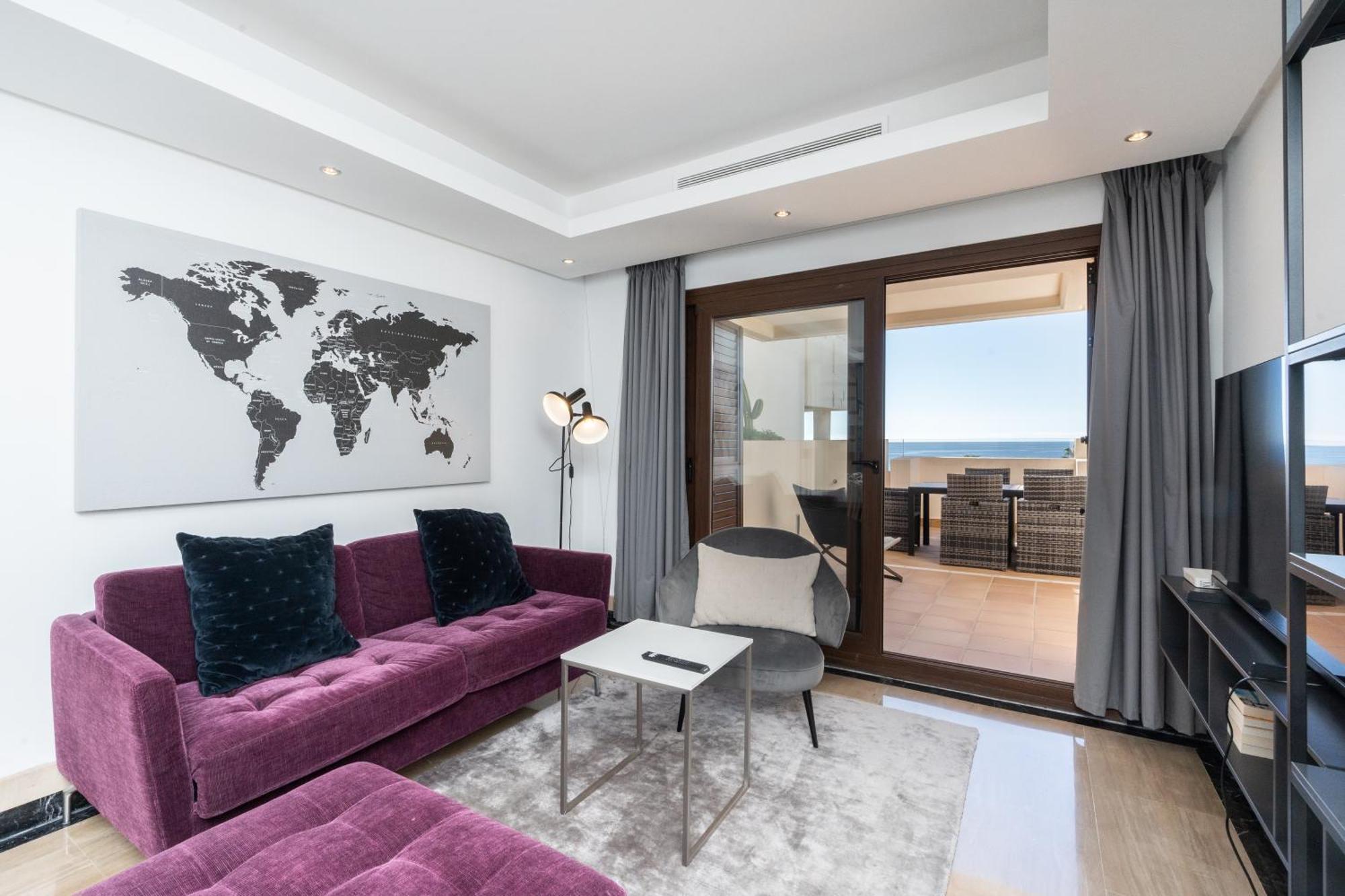 Bahia Boutique Apartments Estepona Bagian luar foto