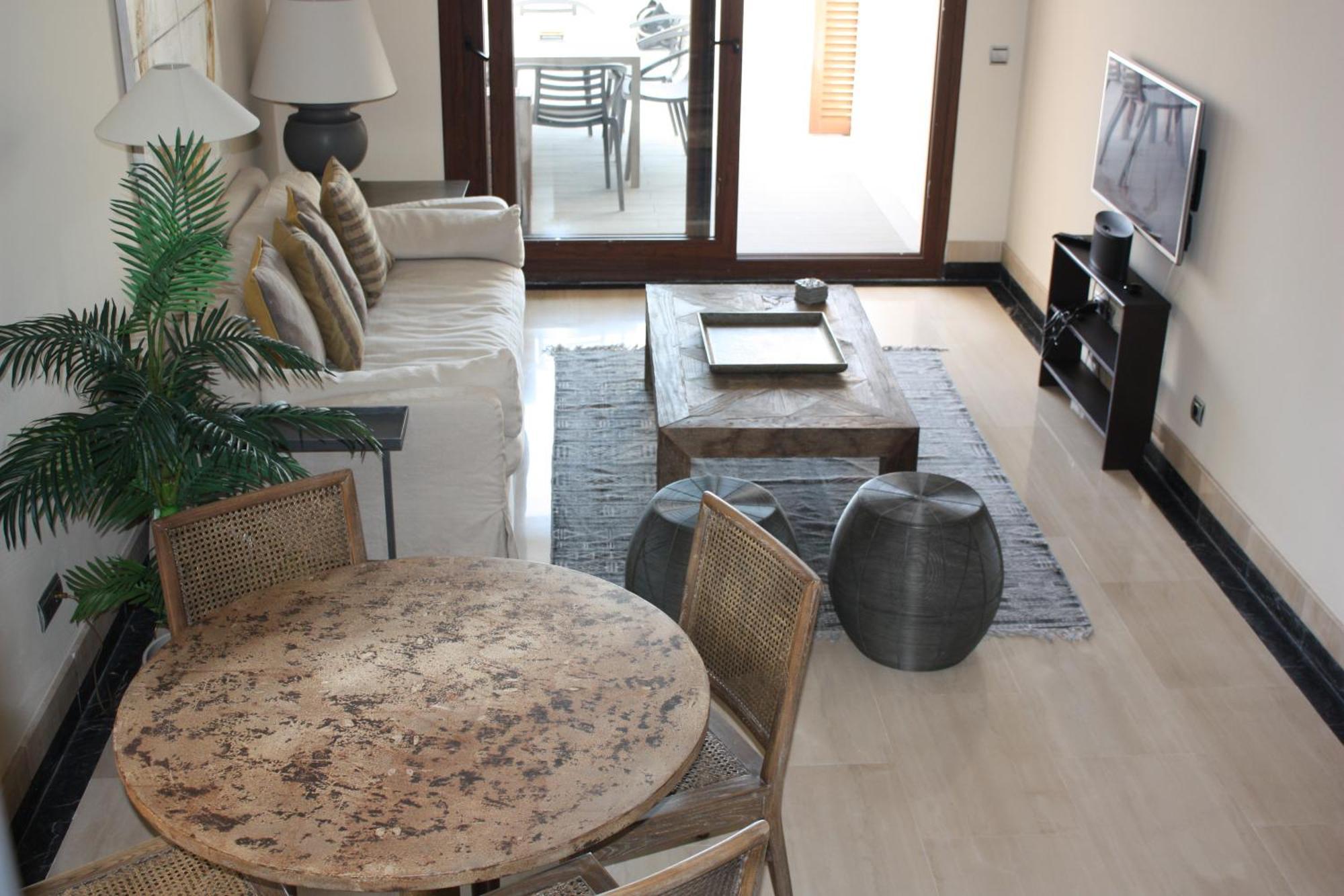 Bahia Boutique Apartments Estepona Bagian luar foto