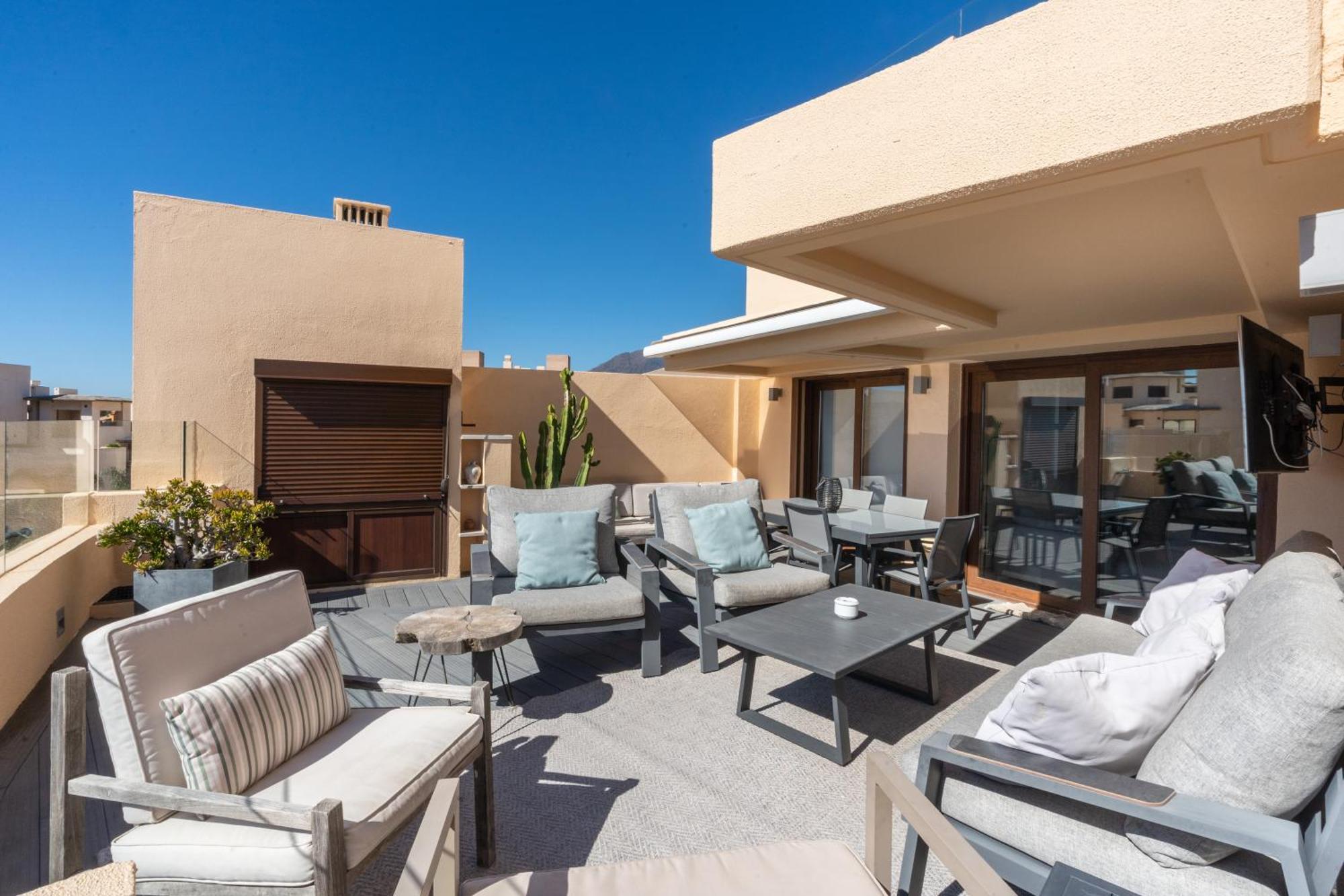 Bahia Boutique Apartments Estepona Bagian luar foto