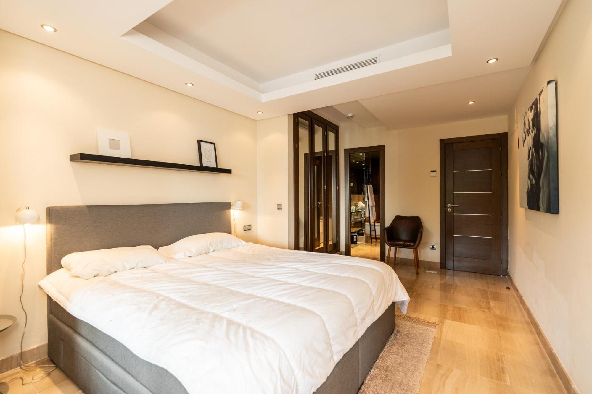 Bahia Boutique Apartments Estepona Bagian luar foto